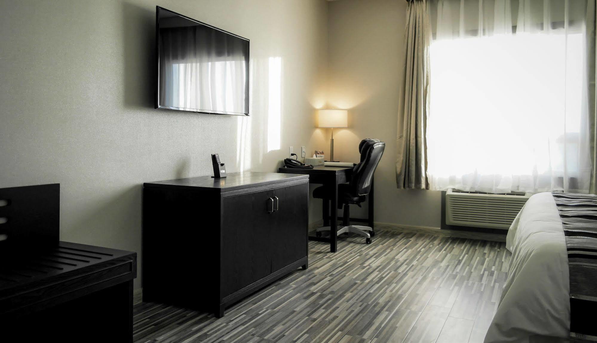 Stars Inn Leduc Εξωτερικό φωτογραφία